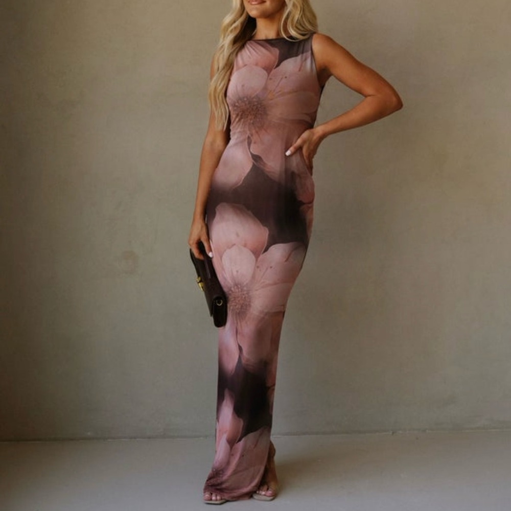 Floral Sleeveless Maxi Dress